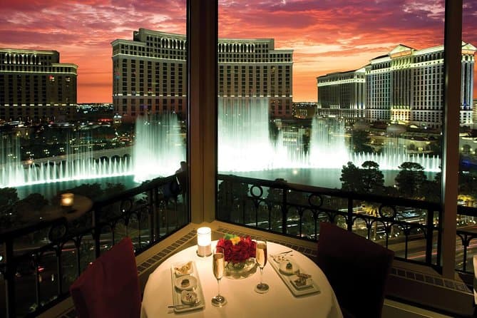 VIP Helicopter Strip Flight with Eiffel Tower Dinner