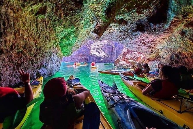 Emerald Cave Half-Day Kayak Tour