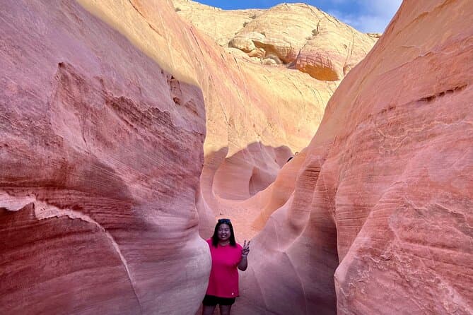 Valley of Fire and Red Rock Canyon Day Tour